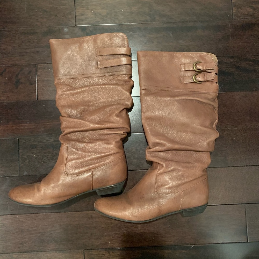 Brown boots